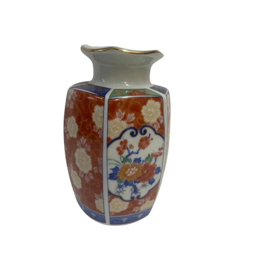 Andrea by Sadek Imari Vase 9.5